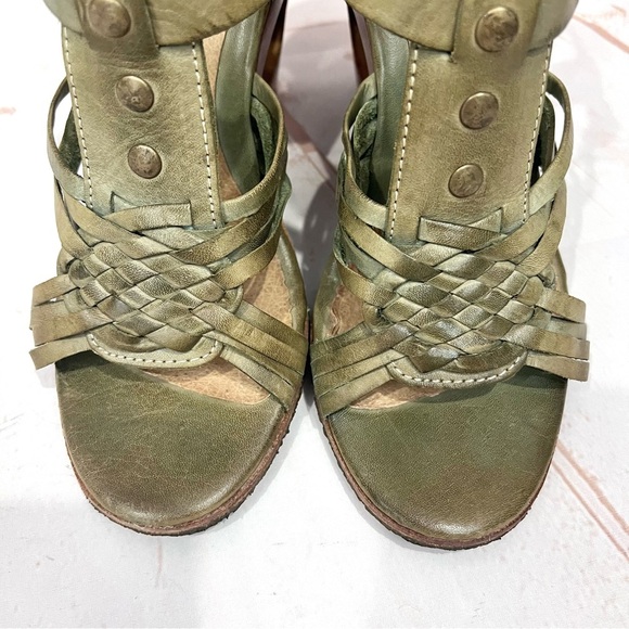 Frye Leather T-Strap Braided Gabrielle Gladiator Wood Cutout Wedge Heel Sandals - Picture 9 of 12